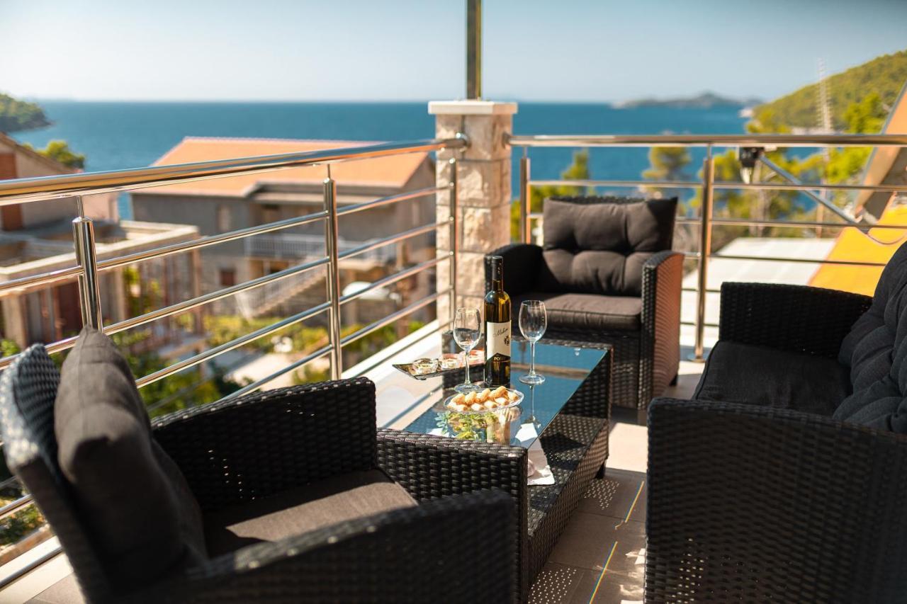 Fancy Apartments Dream Брна Екстериор снимка
