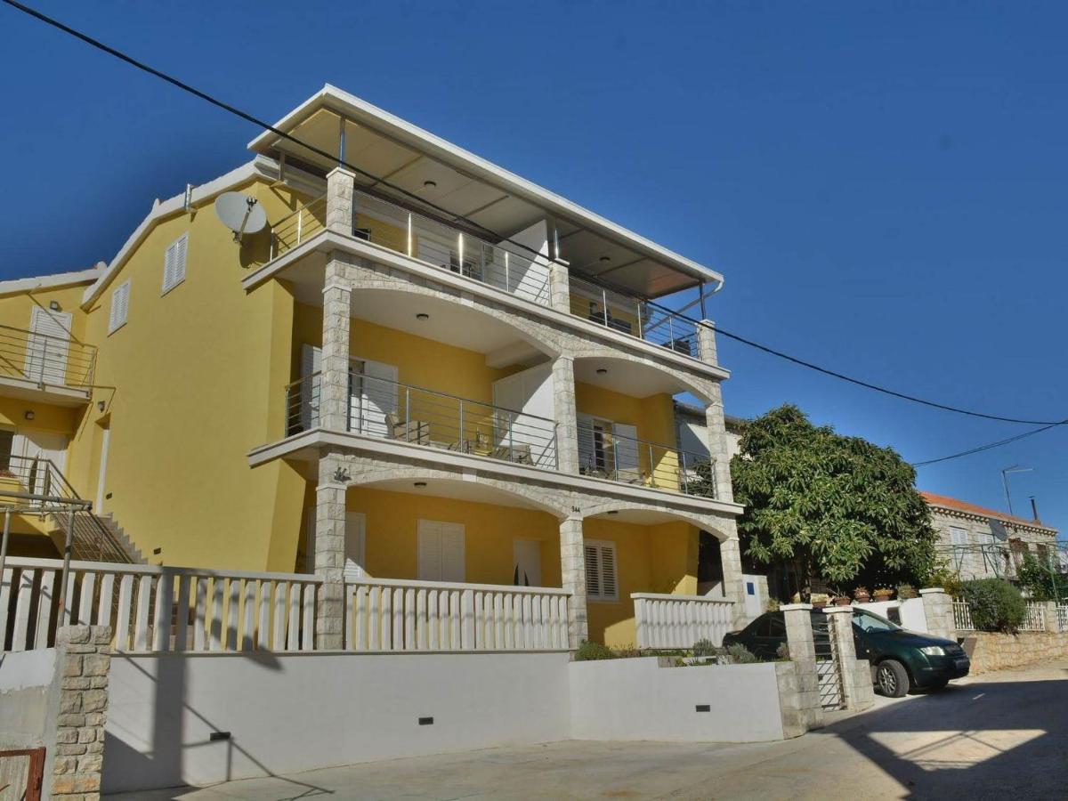 Fancy Apartments Dream Брна Екстериор снимка