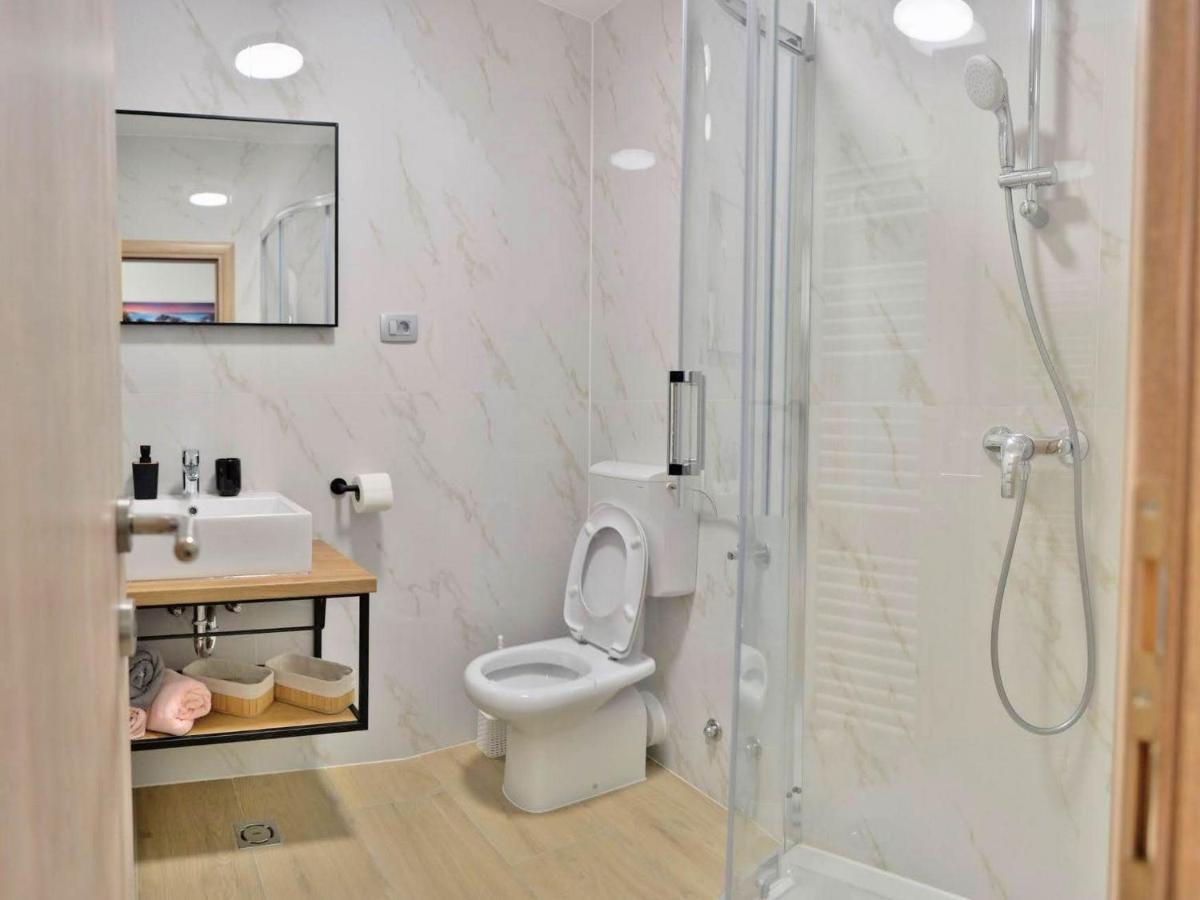 Fancy Apartments Dream Брна Екстериор снимка