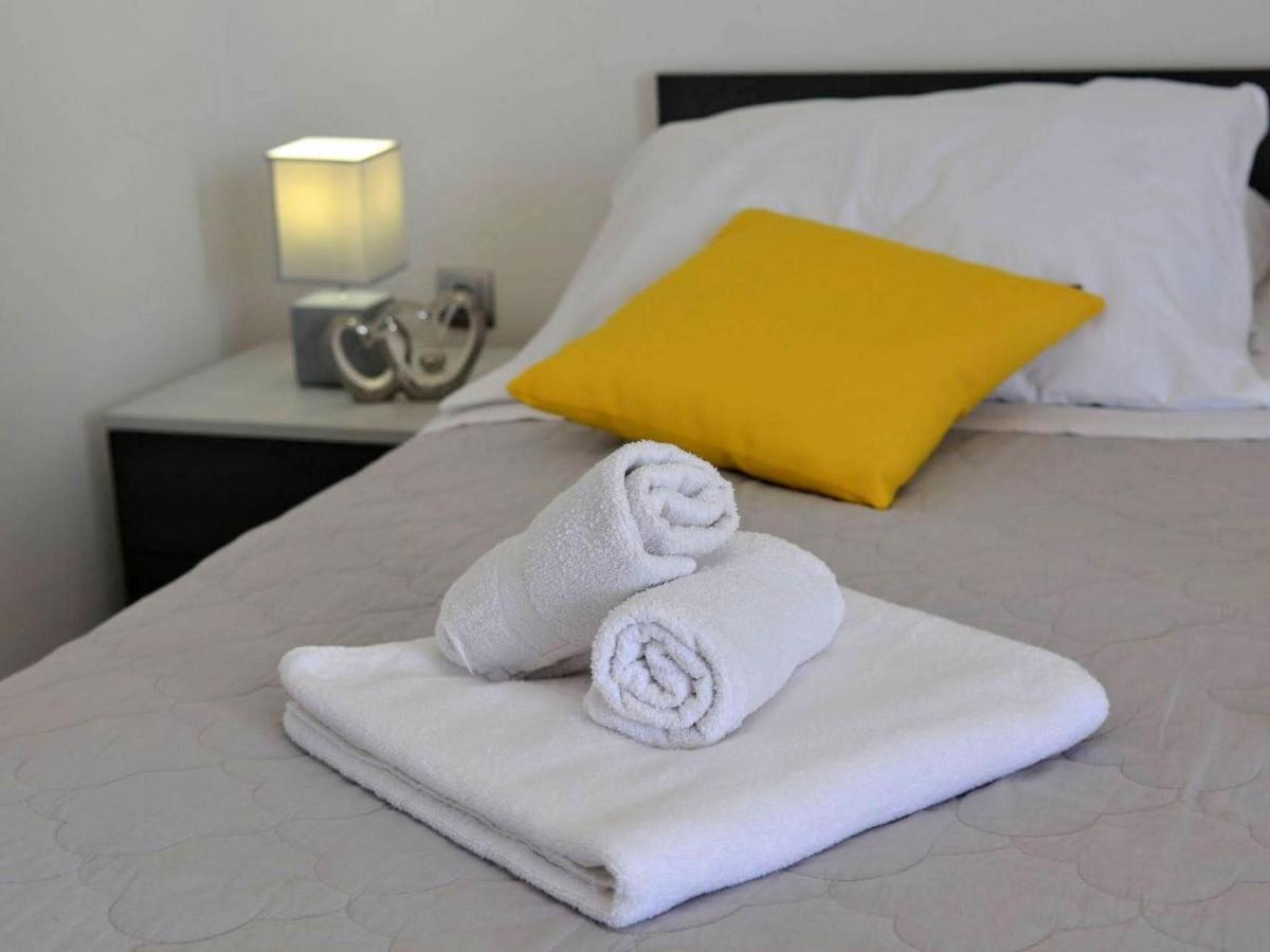 Fancy Apartments Dream Брна Екстериор снимка