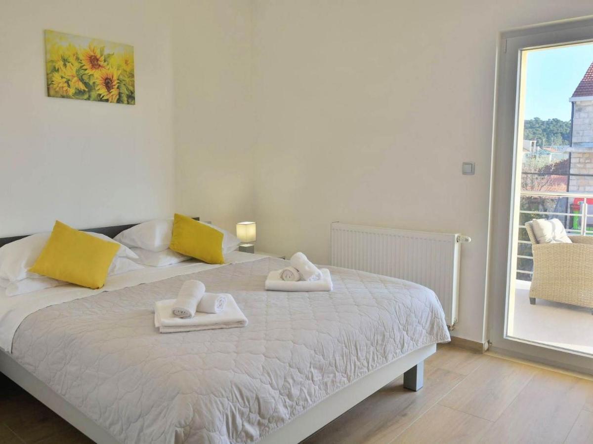 Fancy Apartments Dream Брна Екстериор снимка